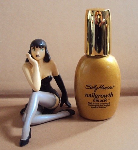 http://data.over-blog-kiwi.com/0/53/44/98/201305/ob_74795fa0ab062e270810b67a49c50e79_nails5.JPG