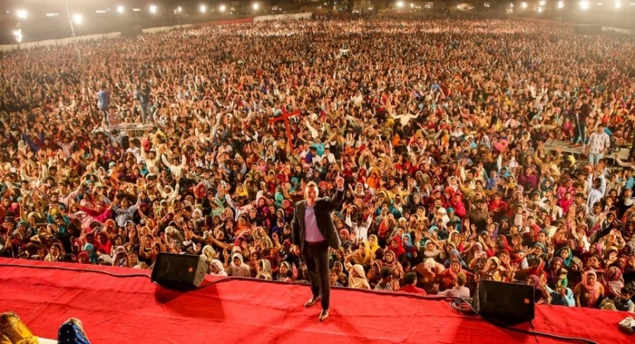  Un évangéliste a rassemblé une foule au Pakistan « C’est la plus grande moisson jamais vue&quot;