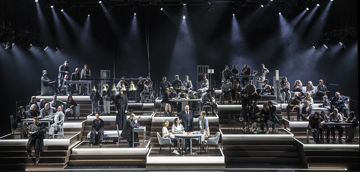 (c) Jean-Louis Fernandez