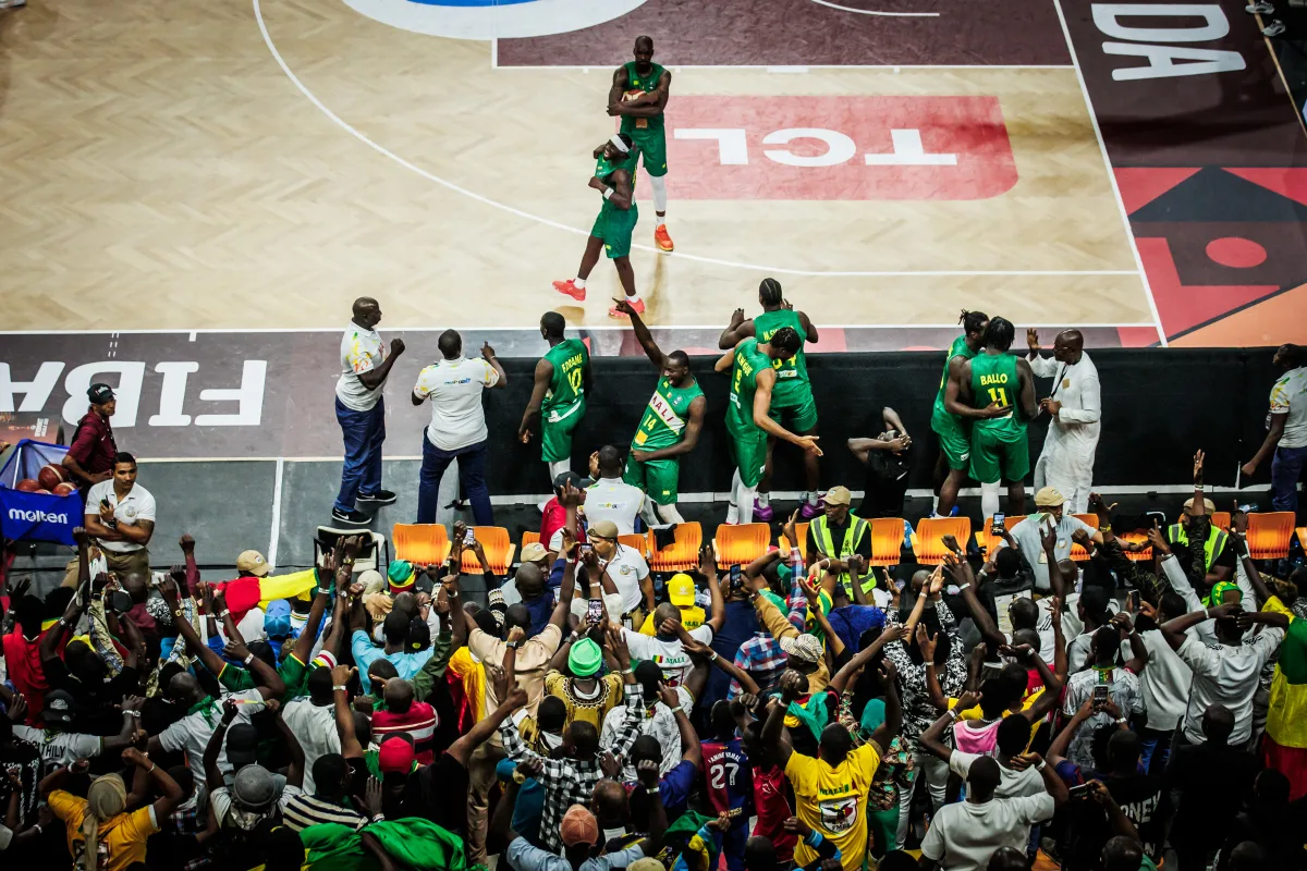 Aliou Diarra s'est démarqué avec un double-double.