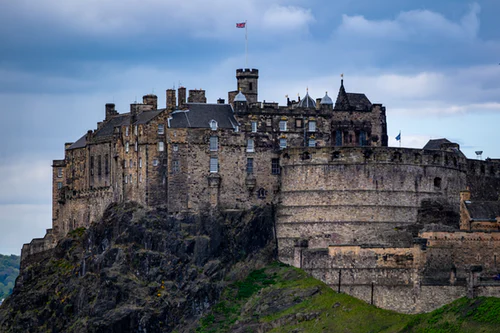 photo : castle in Scotland - Unsplash.com