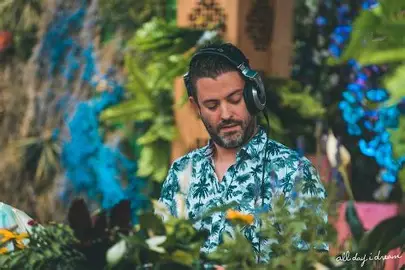 Electro: Sébastien Léger A La Churascaia D'Aigues-Mortes.