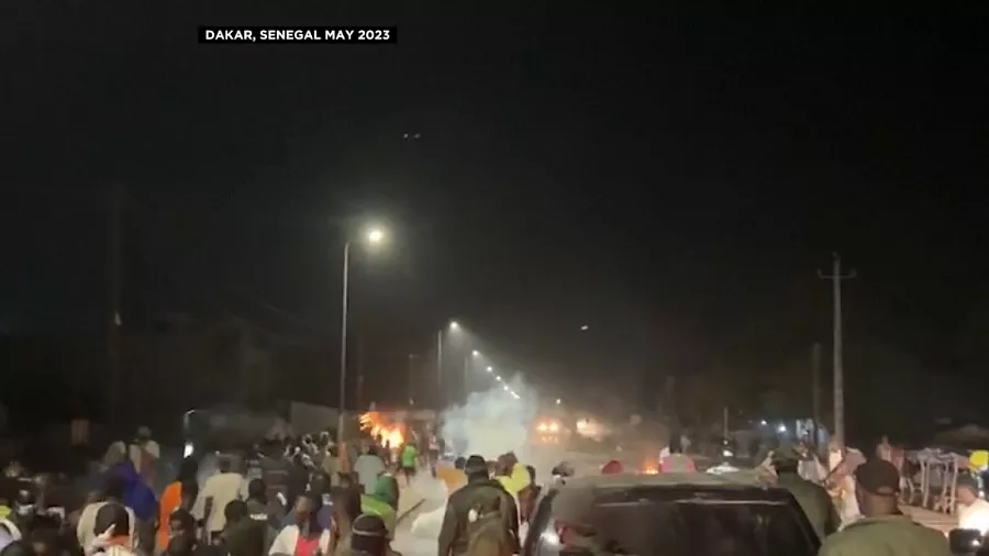 Des heurts près de Dakar - 23 Mai 2023