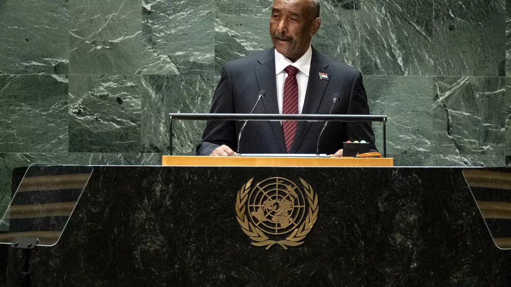 Abdel-Fattah al-Burhane, président du Conseil souverain transitoire du Soudan, s'adresse à la 78e session de l'Assemblée générale de l'ONU, le 21 septembre 2023  