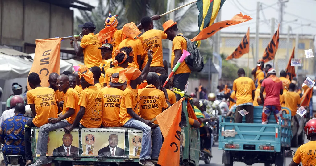 Des partisans de Jean-Pierre Fabre, candidat de l'opposition présidentielle de l'Alliance nationale pour le changement, au Togo