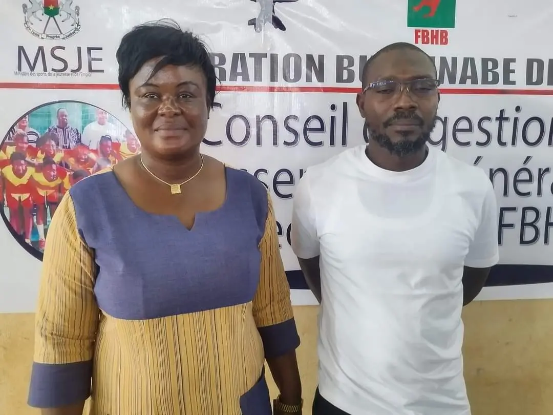 Stella TAPSOBA et Monsieur Boubakar SANFO, nouveau Président de la Fédération Burkinabè de Handball