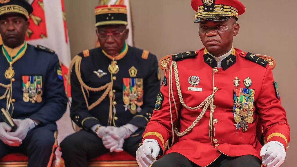 Le général Brice Oligui Nguema,
